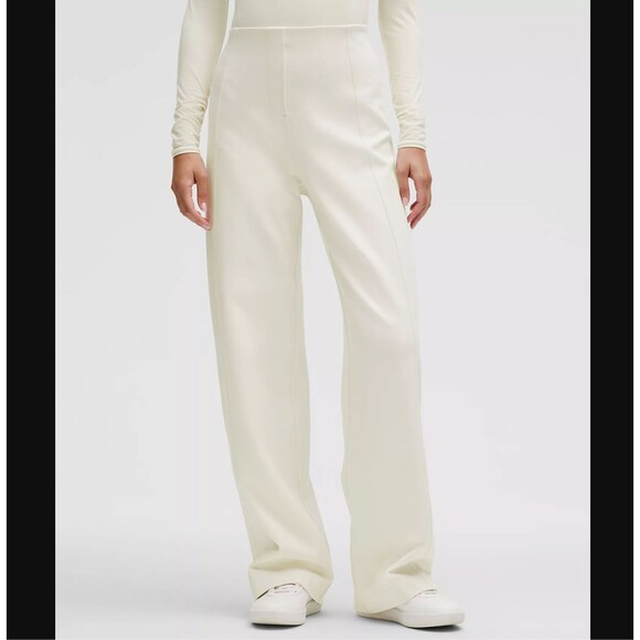 Lululemon Stretch Knit Straight Leg Pull On Pant‎ Bone yoga loungewear Small - Picture 1 of 11
